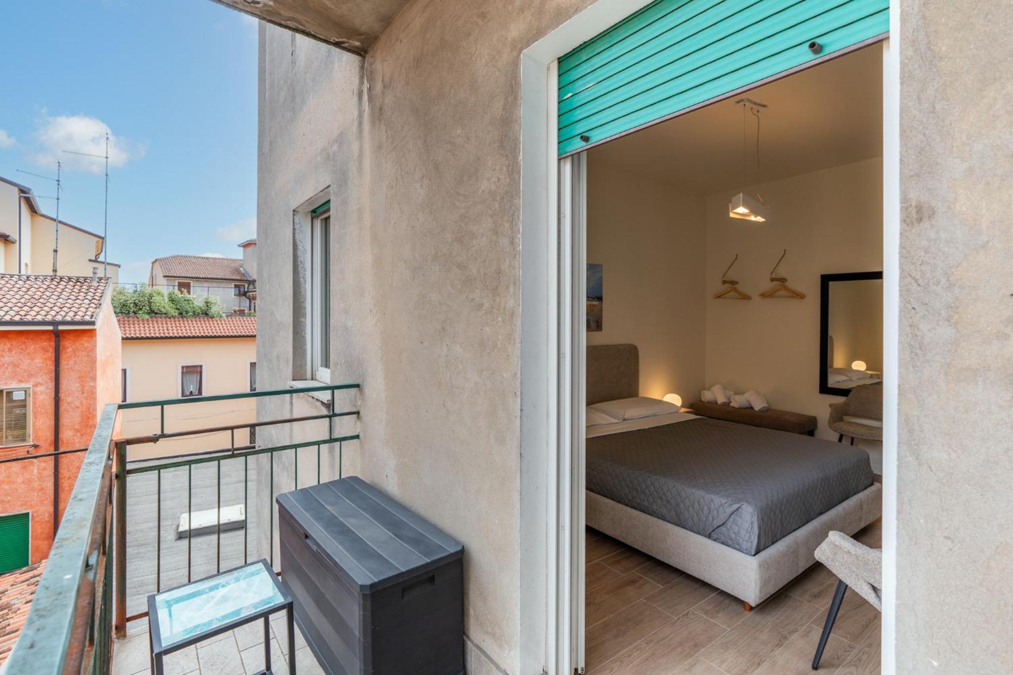 Domus Verona - Ampia Residenza Filippini A Pochi Passi Dall'Arena Habitación foto